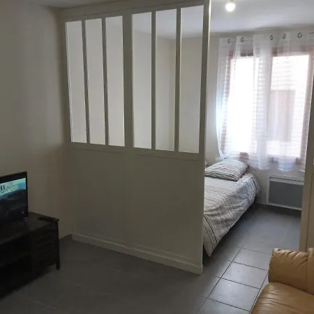 Apartment Rue Basse Seyne